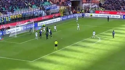 Nemanja Vidić First Goal - Inter  vs Genoa 3-1 ( Serie A ) 2015 HD