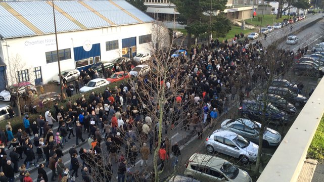 Charlie: la foule à Saint-Malo