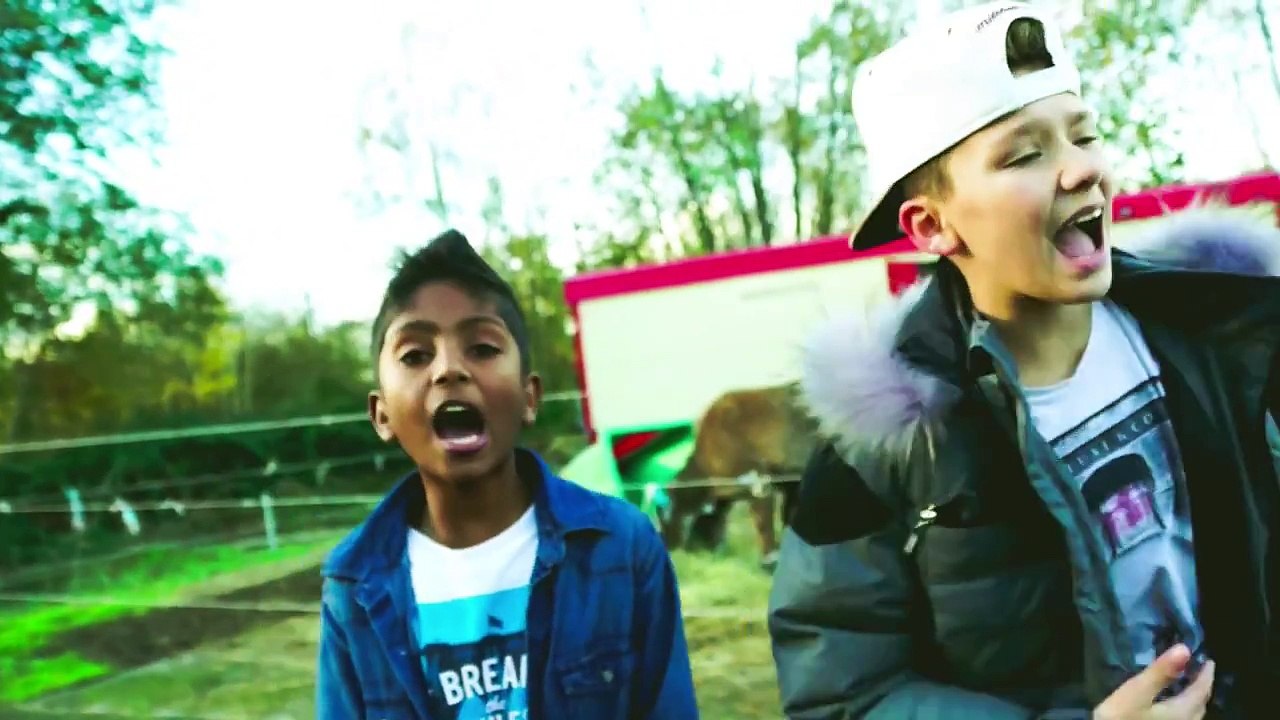 ▶ Shake it Off - Cover by KEANRAH & ABHINAV SINGH [ prod. by Vichy Ratey] - YouTube_6