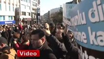 Kadıköy Meydanı'nda Eylem Yapmak İsteyen Gruba Polis Engeli