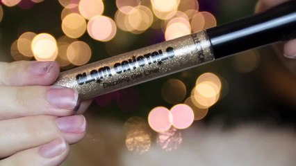 How to: NYE Easy Gold Glitter Eyeliner Makeup Tutorial