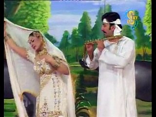 Sun Vanjli Di Mithri Taan - Nargis as Heer Dance (MobiGhar.Com)