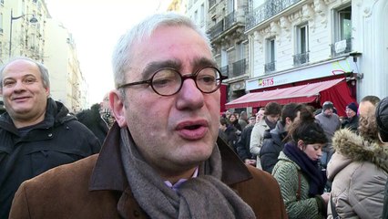 Marche républicaine: les patrons de presse dans la rue