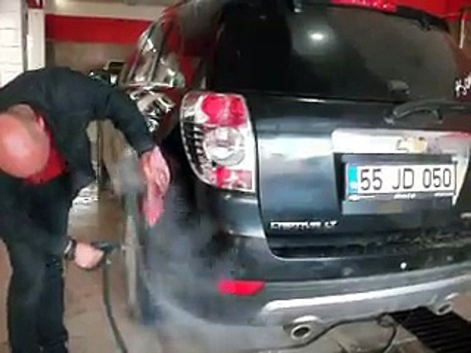 Buharlı oto yıkama makinaları