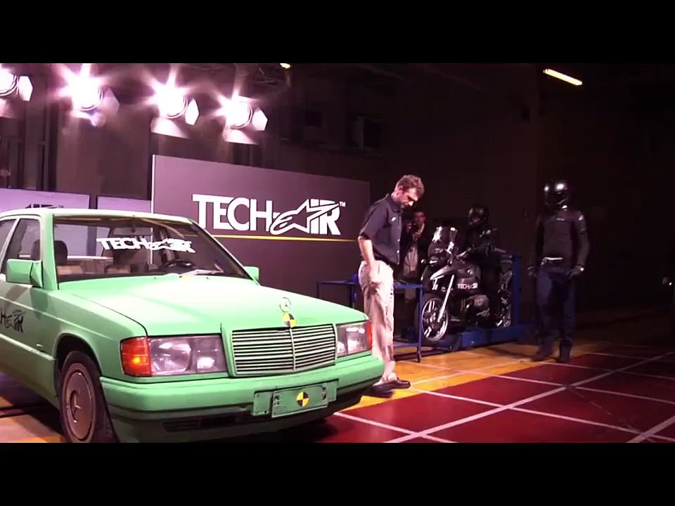 Hava Yastıklı Motorcu Montu - Araba Tutkum