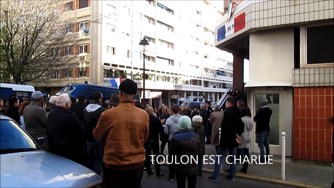TOULON EST CHARLIE