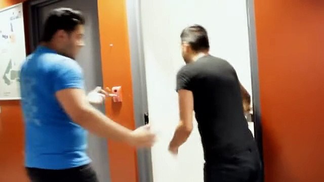 ZaidAliT - How brown people hold the door.. -