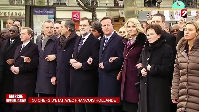 Rassemblement historique de dirigeants internationaux à Paris autour de Hollande