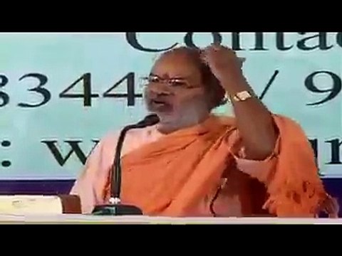 Hindu Pandit Gave Beautiful Speech Of our Prophet Muhammad (s.a.a.w.)