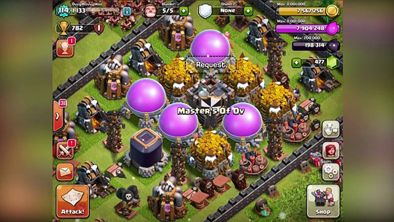 Clash Of Clans - -INSANE LOOT TROLL! - 0% 800K RAID!- - Trolling Low Levels In Clash Of Clans