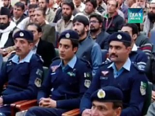 عوام اور سکیورٹی فورسز مل کر ملک سے دہشتگردی کا خاتمہ کر سکتی ہیں، آئی جی طاہر عالم