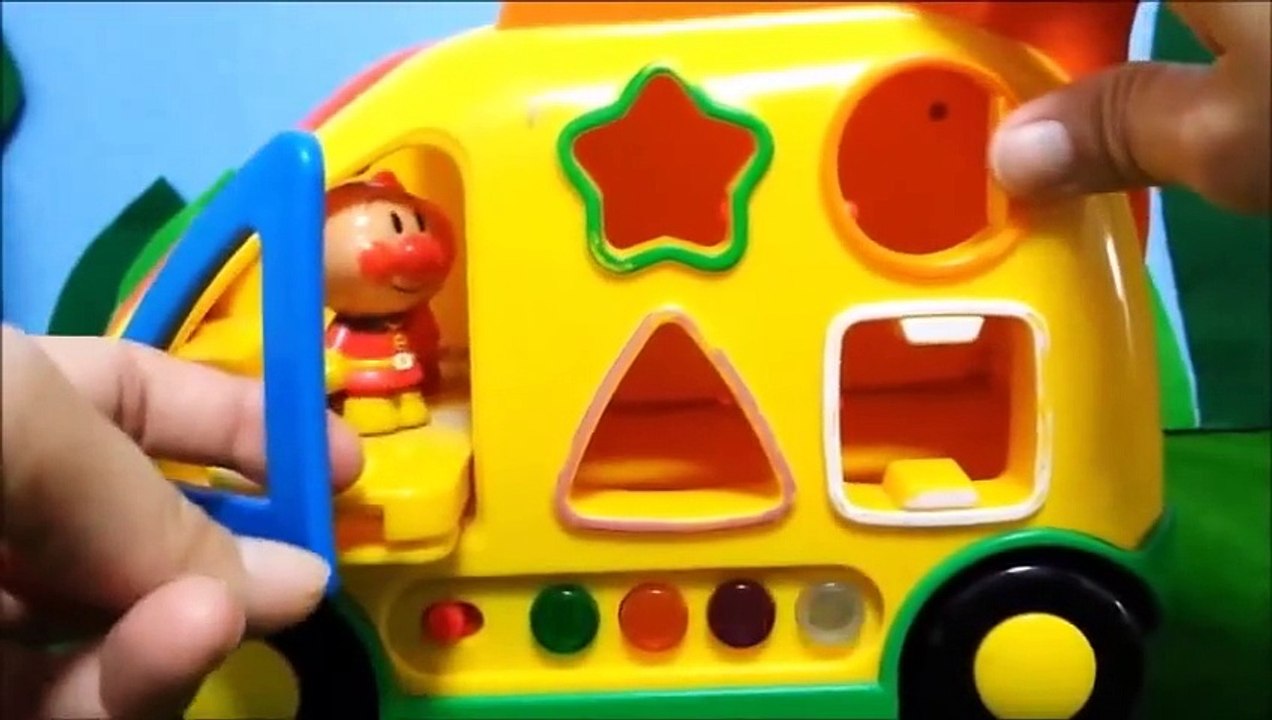 アンパンマン おもちゃ♥アニメ 知育 ♥ 車 おもちゃdeドキンちゃんtoバイキンマン遊ぼう♪ Anpanman Toys