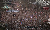 Paris'teki Teröre Tepki Yürüyüşüne 1.5 Milyon Kişi Katıldı