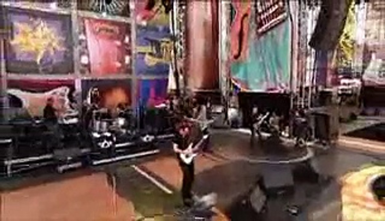 Steve vai - Incredible Guitar Performance