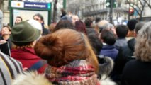 Marche Républicaine : boulevard Magenta au niveau du Métro Jacques-Bonsergent
