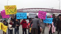 Jamat e Islami ka Suigas k hawalay pher Multan Choungi Lahore pher Ehtjaj