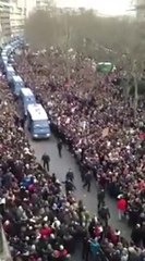 Gendarmes applaudis - 11_01_2015 #jesuischarlie