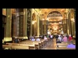 Pompei (NA) -Turisti e devoti al Santuario della Madonna del Rosario (10.01.15)