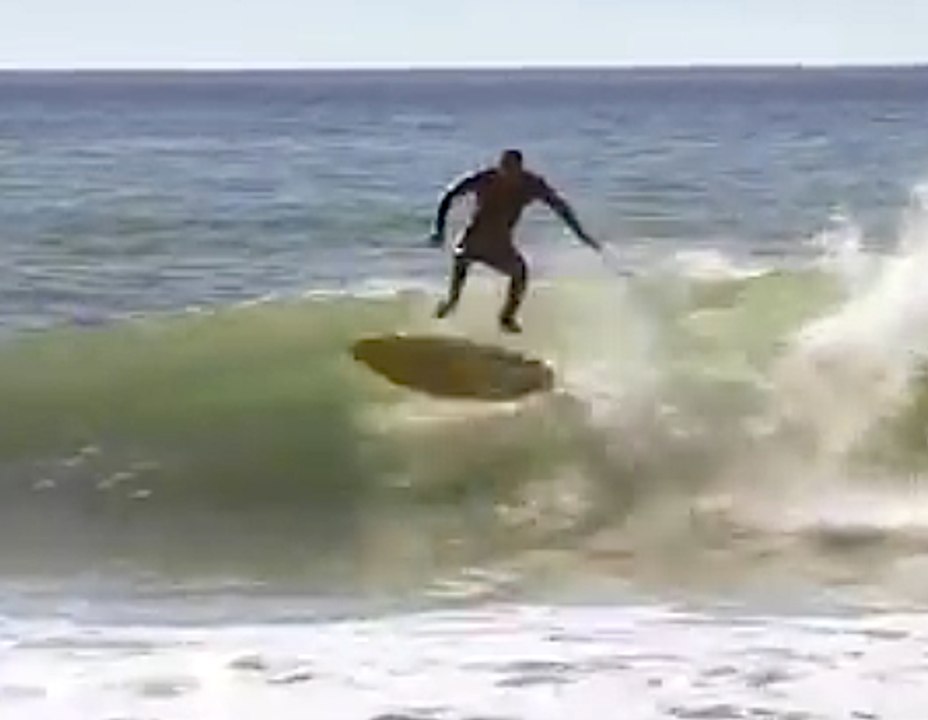 Zoltan Torkos 2 Surfing Kickflip one wave Vidéo Dailymotion