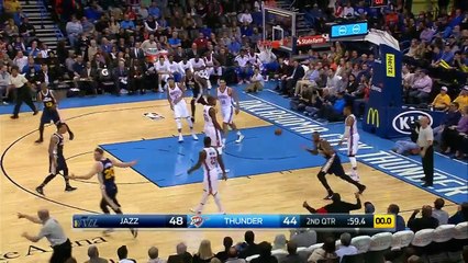 Trevor Booker  inscrit un panier exceptionnel en NBA