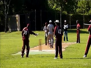 Manchesney Simons brilliant stroke play