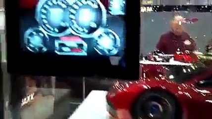 Une voiture thermique fonce a plus de 140 KM/H !