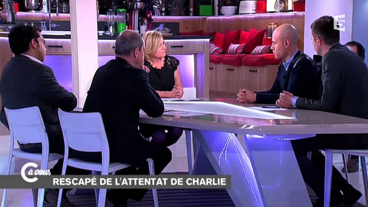 "C'était aussi le bal des faux-culs aussi" pour un journaliste de "Charlie Hebdo"