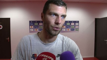 Скачать видео: FOOT - L1 - SMC - Vercoutre : «Beaucoup de solidarité...»