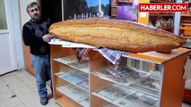 Fırıncı 1 Metre 90 Santim Uzunluğunda Ekmek Yaptı
