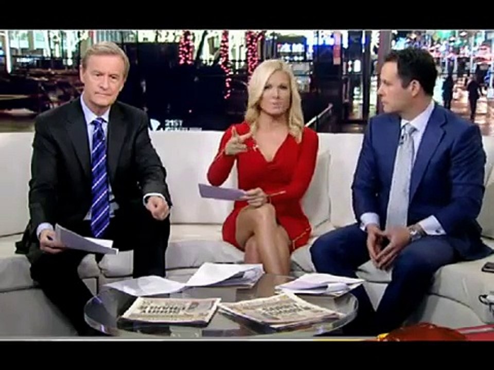 Anna Kooiman hot legs 01/12/15