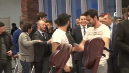 Neymar, Acıbadem Sports'u Gezdi