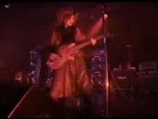 Dué le Quartz - Manji karame