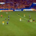 FIFA 2014 Puskas yılın golü ödülü, Kolombiya-Uruguay maçında Muslera'ya attığı golle James Rodriguez'in oldu.