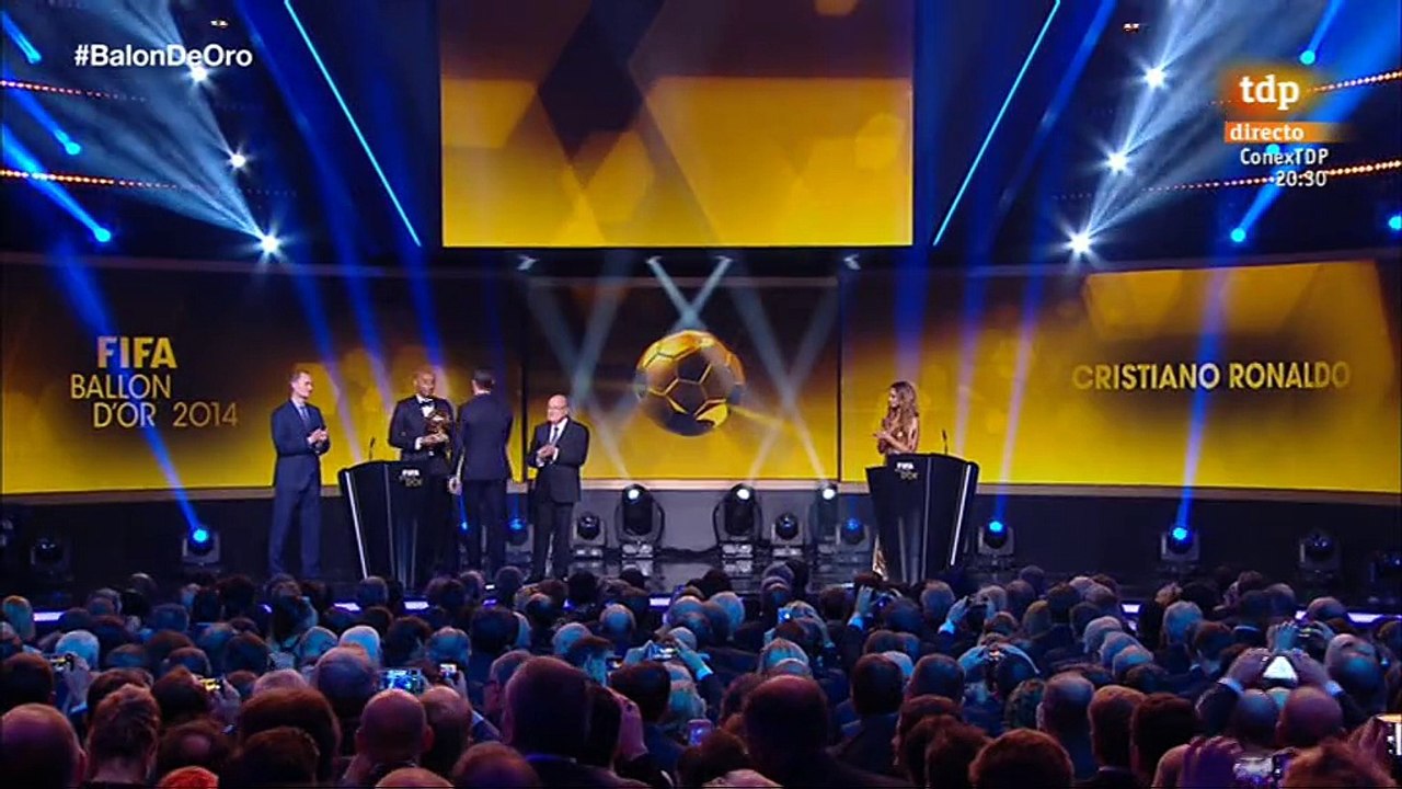 Cristiano Ronaldo ballon d'or gana su tercer Balón de Oro
