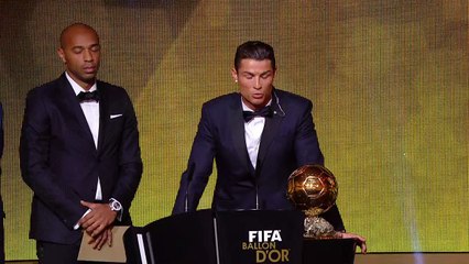 CR7: ‘Nunca pensei ganhar três vezes esta bolinha’