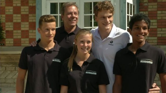 TOUS SPORTS - SOCIÉTÉ : Les sportifs en ont aussi dans le crâne