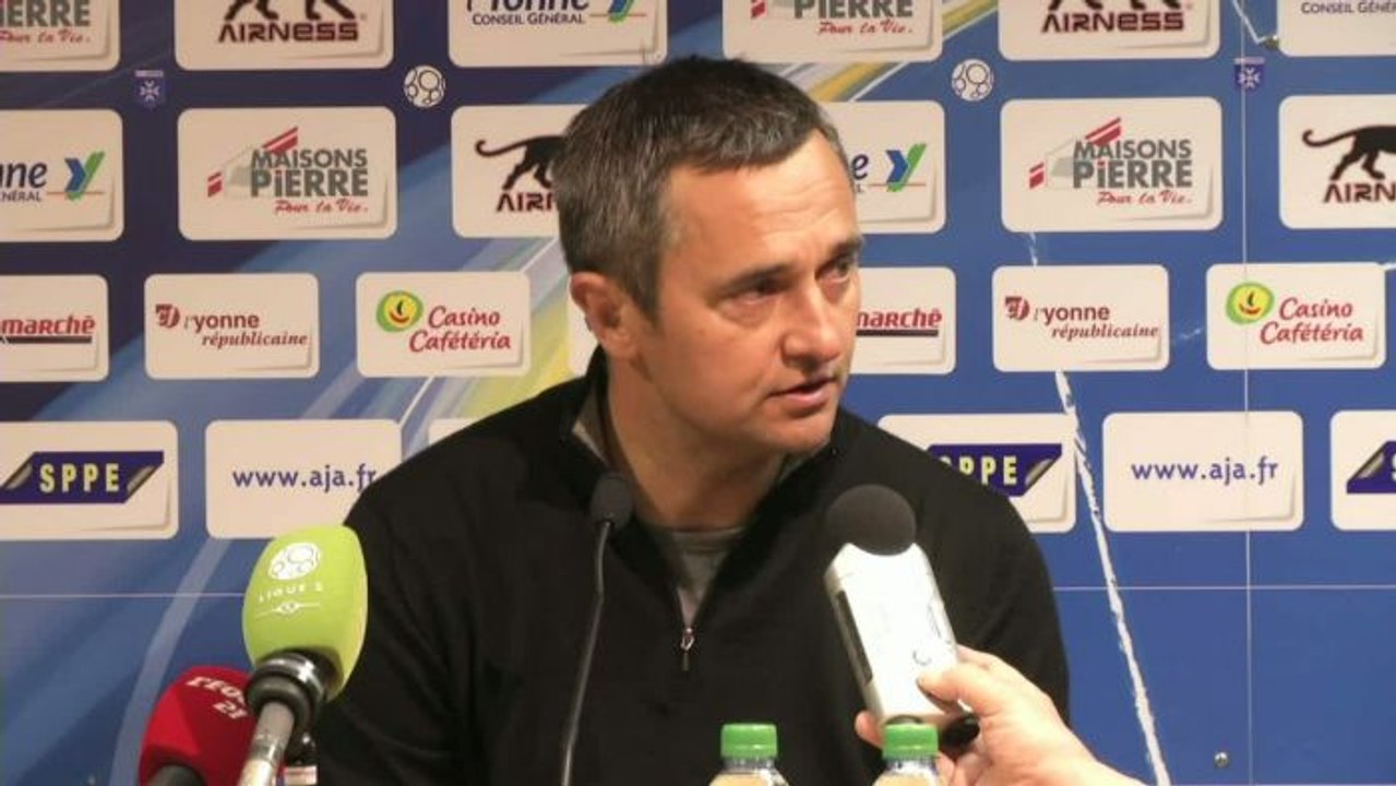 FOOT - L2 - AJA - Vannuchi : «Il faut faire face»