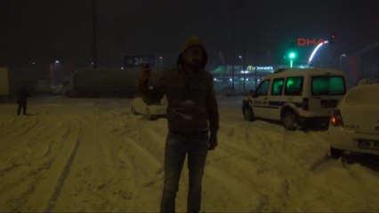 Afyonkarahisar?da Yollar Kapandı, Okullar Tatil Edildi