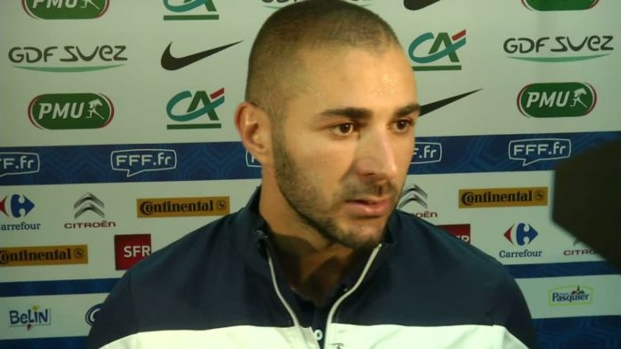 FOOT - BLEUS : Benzema : «On tire l'équipe vers le haut»