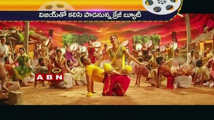 Vijay and Shruti Haasan Sing together in Puli