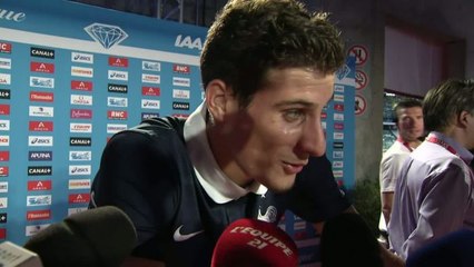 Tải video: ATHLÉ - LD - Paris : Bosse, l'hommage aux Bleus