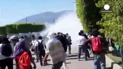 Meksika'da 43 öğrenci için protesto eylemi