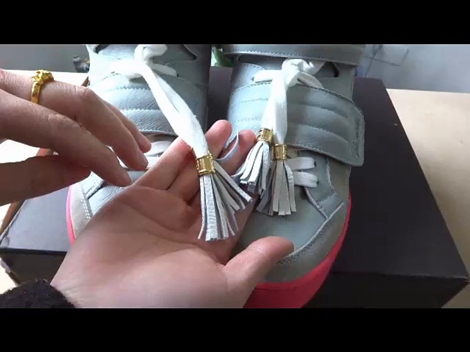 Hot Sale Louis Vuitton x Kanye West Jasper Authentic Version Reviews