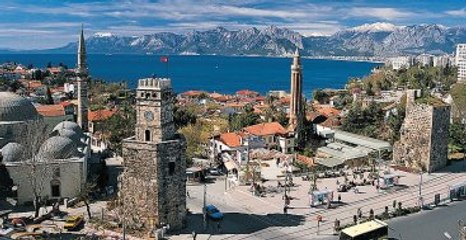 Tarım Sektörü Yerle Bir, Rezervasyonlar İptal! Antalya Alarm Veriyor