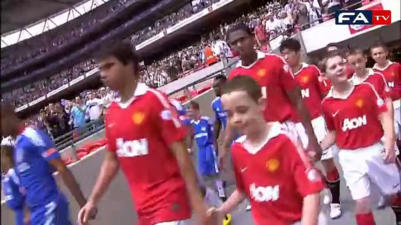 The FA Community Shield   2010 Manchester United VS Chelsea Match Highlights