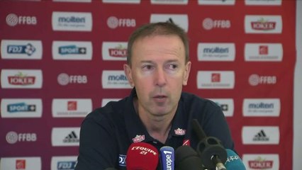 BASKET - CM (H) - BLEUS - Collet : «Il faudra élever notre niveau»