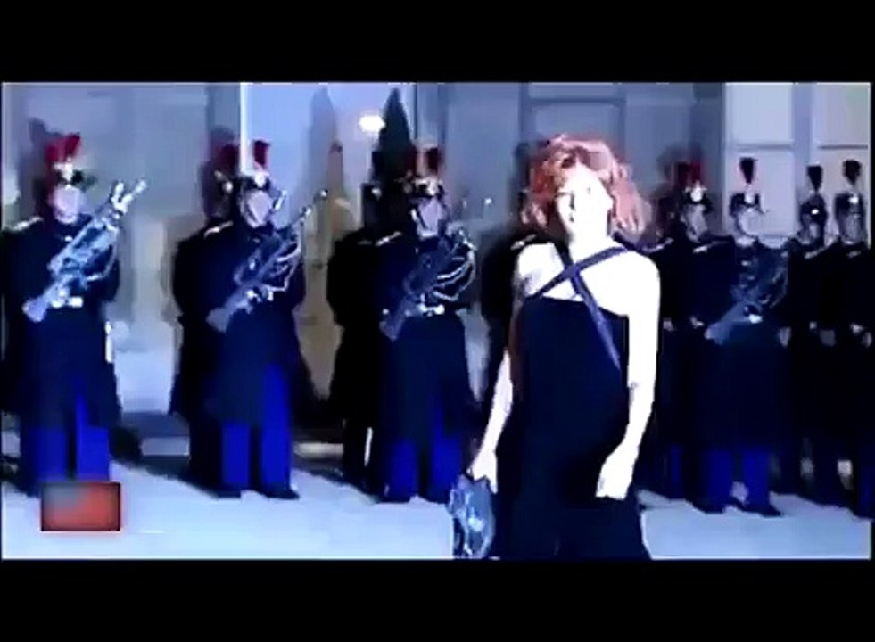 Amnesty International - défense des droits de l'homme - mars 2010 - "La chute de Mylène Farmer à l'Elysée, revue par Amnesty International"