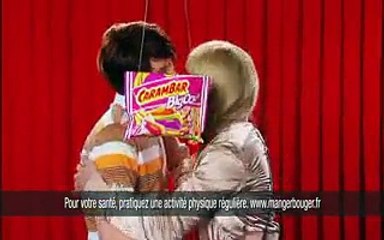 Cadbury - bonbons Carambar - mai 2008 - "Les annonces d'Elie Semoun", "Kevina et Julien, Bigou"