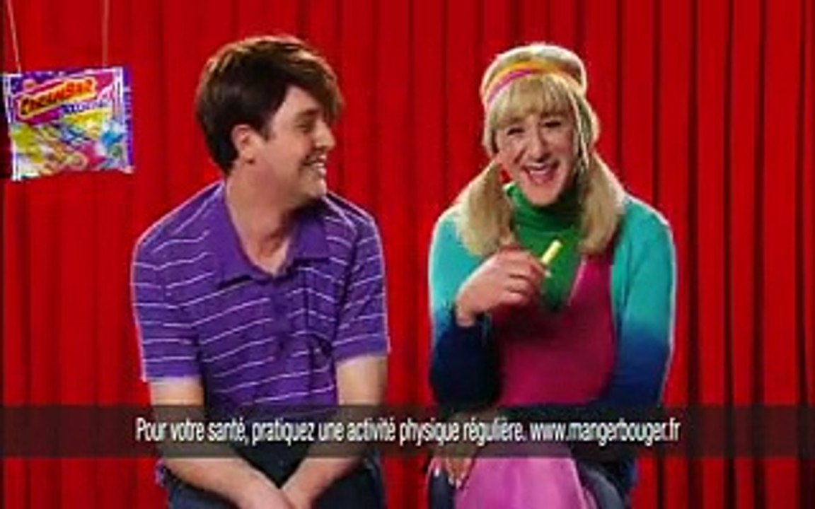 Cadbury - bonbons Carambar - mai 2008 - "Les annonces d'Elie Semoun", "Kevina et Julien, Atomic"