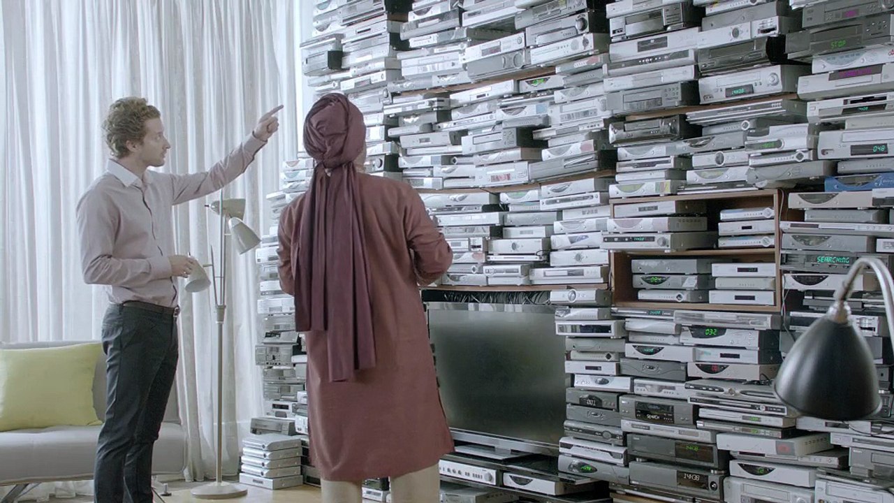 Canalsat - bouquet de chaînes de télévision, "Canalsat. Regardons mieux." - septembre 2011 - "Décodeurs"